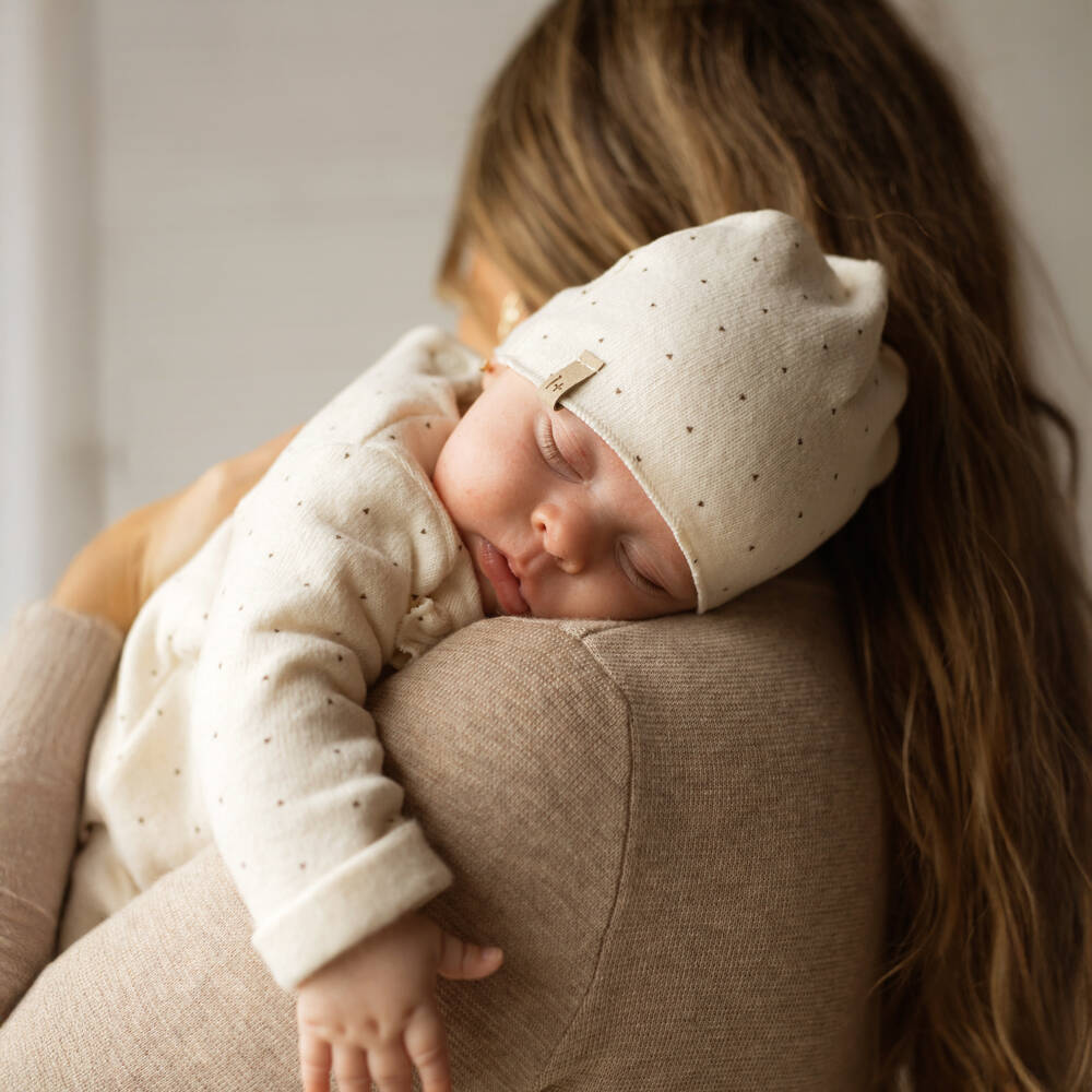 1 + in the family-Кремовый вязаный комбинезон для малышей с сердечками | Childrensalon Outlet