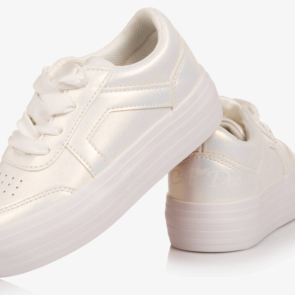 A Dee-Girls Gold Iridescent Trainers | Childrensalon Outlet