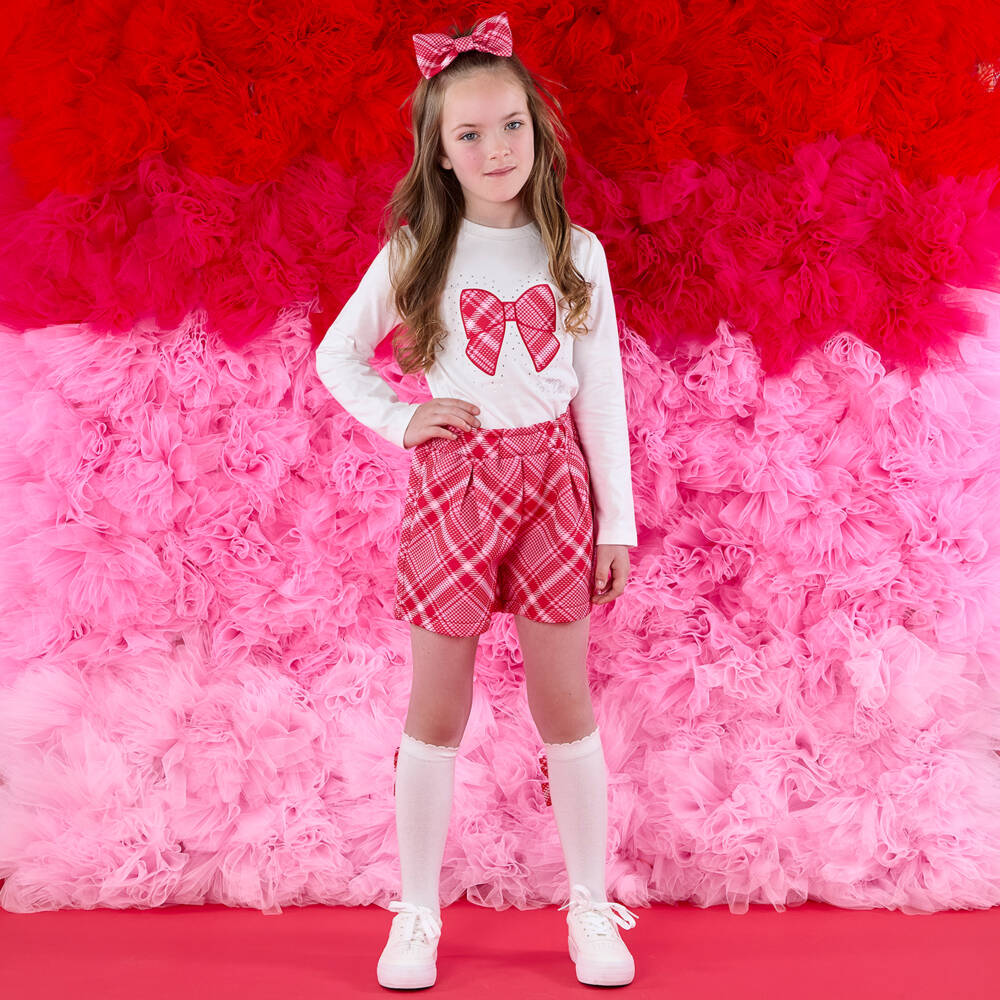 A Dee-طقم شورتات عاجي وأحمر للبنات مع فيونكة | Childrensalon Outlet