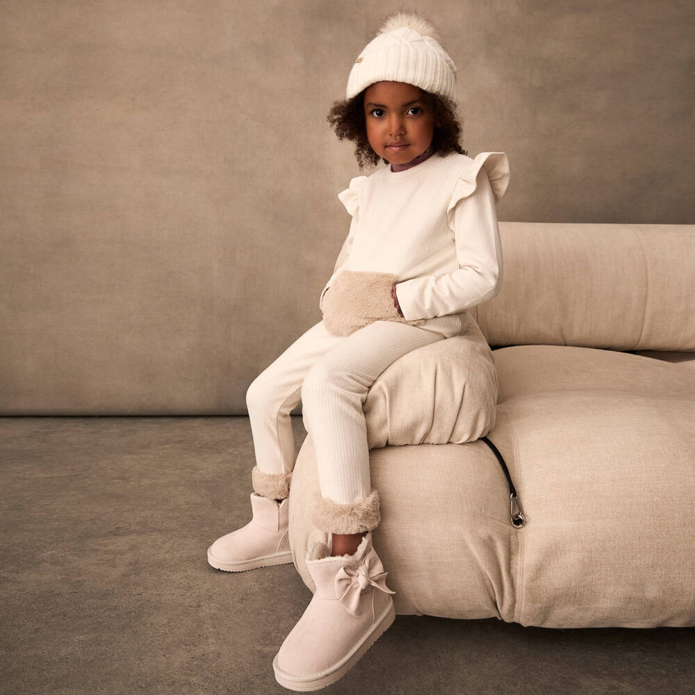 A Dee-Girls Soft Taupe Bow-Trim Boots | Childrensalon Outlet