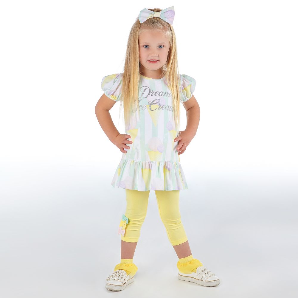 Girls top yellow socks