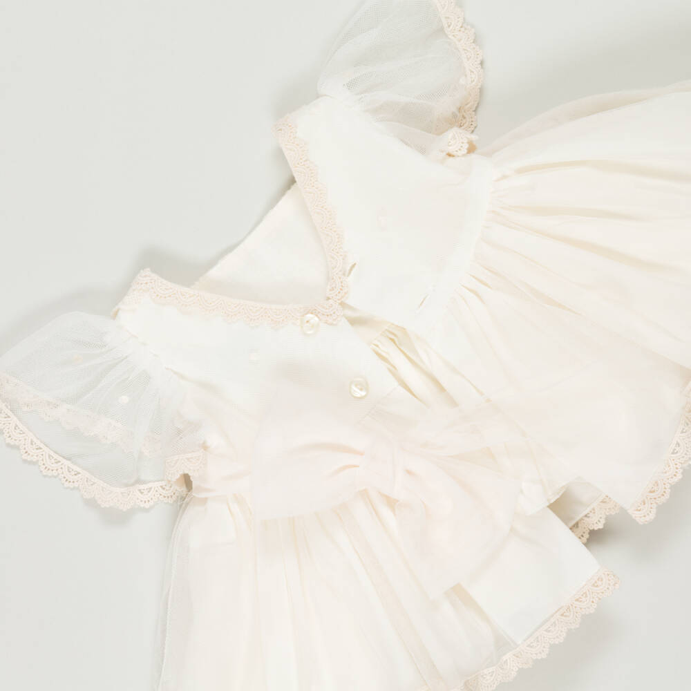 Abuela Tata-Preloved Baby Girls Ivory Embroidered Dress Set (3 months) | Childrensalon Outlet