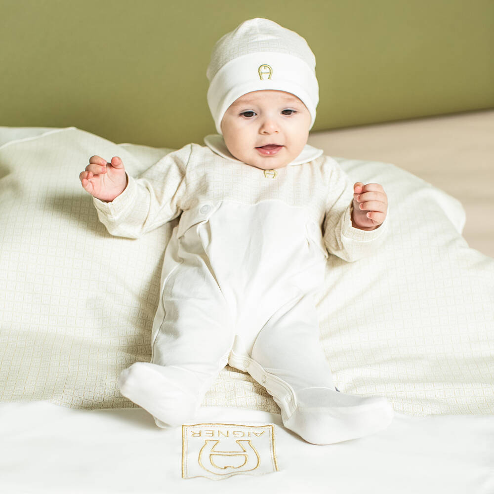 AIGNER-Baby Boys Ivory Quilted Comfort Blanket | Childrensalon Outlet