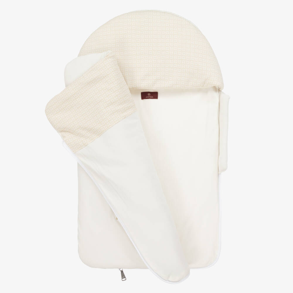 AIGNER-Girls Ivory Cozy Cotton Nest | Childrensalon Outlet