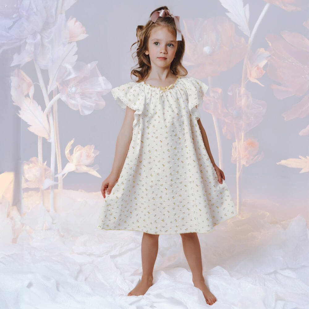 AMIKI Children-Girls Delicate Floral Ivory Sleepwear | Childrensalon Outlet