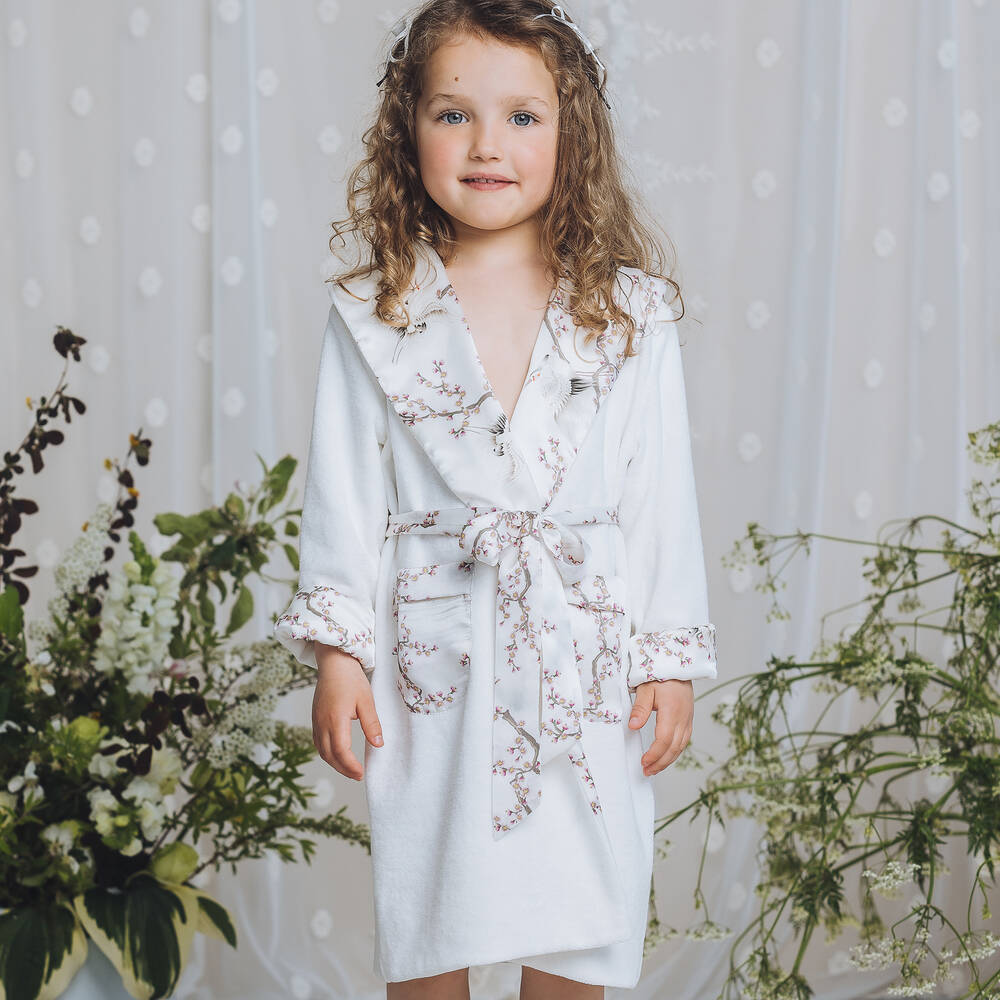AMIKI Children-Girls White Cotton & Silk Cranes Dressing Gown | Childrensalon Outlet