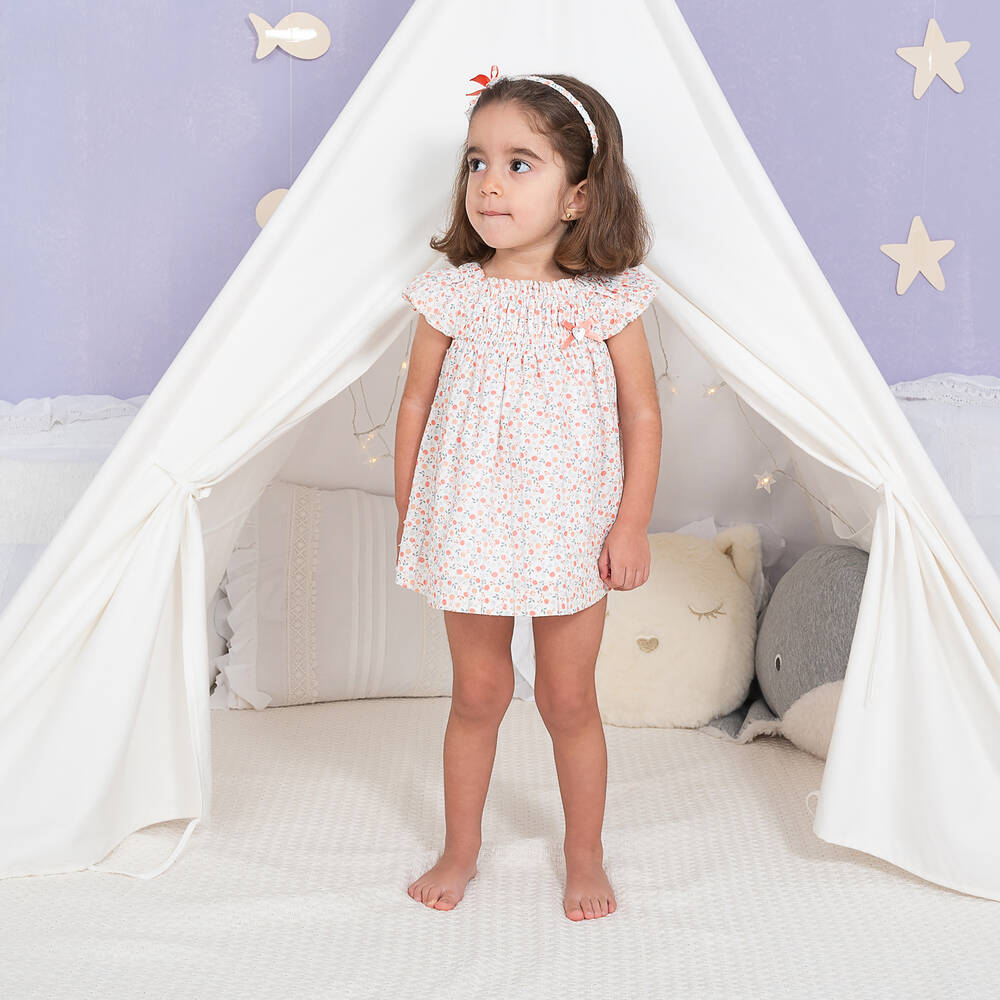 ارتيزانيا  غرانلي-فستان قطن لون أبيض للمولودات | Childrensalon Outlet