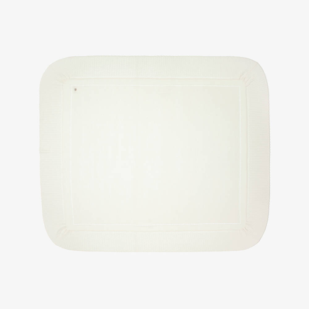 Artesanía Granlei-Ivory Knitted Shawl with Logo Charm | Childrensalon Outlet