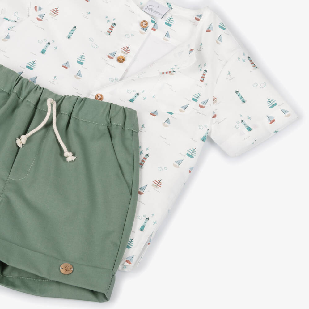 Artesanía Granlei-Boys Sage Green Cotton Shorts Set with Sail Boat Print | Childrensalon Outlet