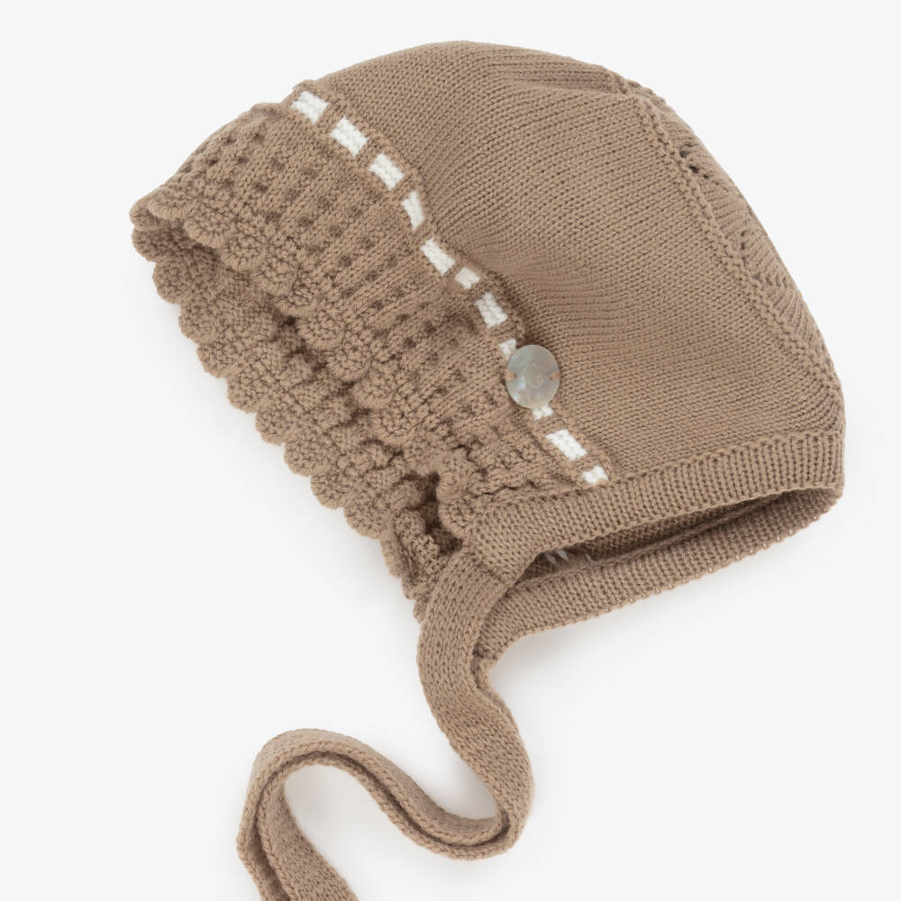 Artesanía Granlei-Brown Knitted Bonnet with Ivory Trim | Childrensalon Outlet