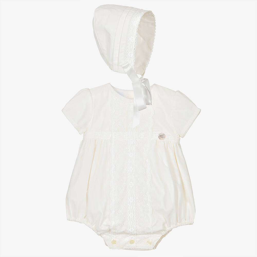 Artesanía Granlei - Ivory Tulle Baby Shortie & Bonnet Set | Childrensalon