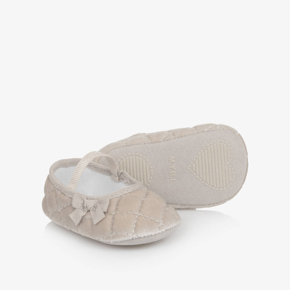Mayoral Для новорожденных-Baby Girls Beige Velvet Pre-Walker Shoes | Childrensalon Outlet