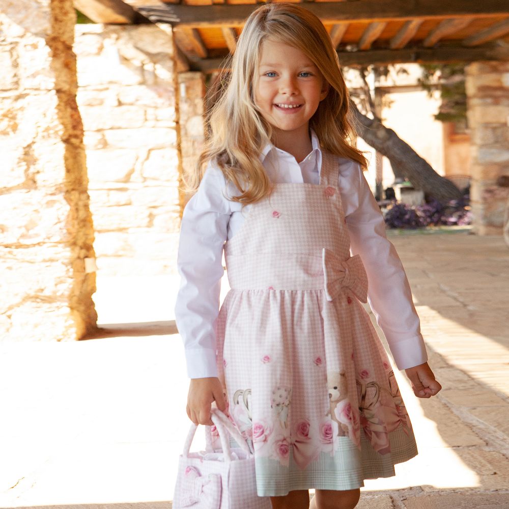 Balloon chic dress discount
