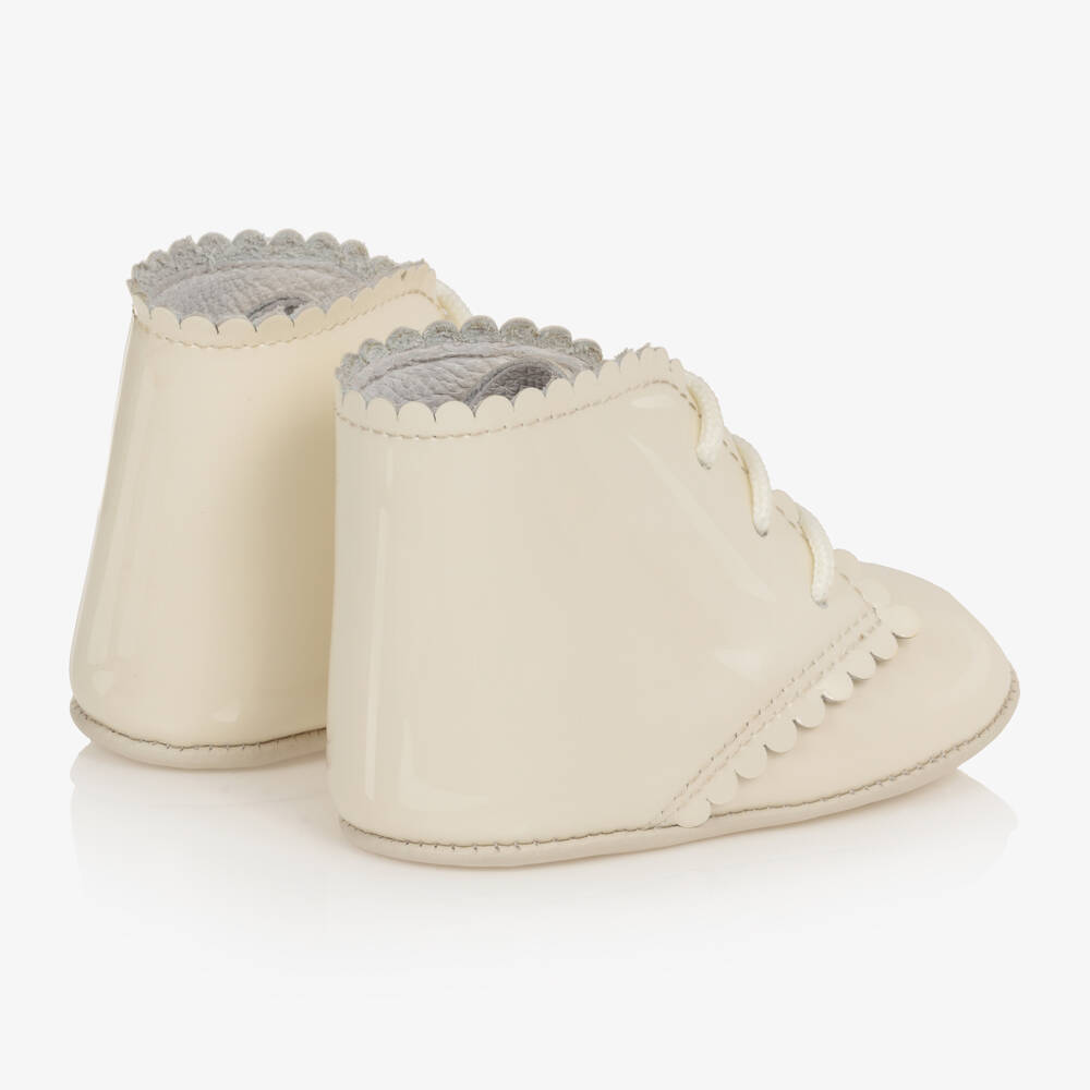 Beatrice & George-Кремовые пинетки из лакированной кожи | Childrensalon Outlet