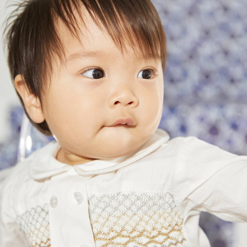 Beatrice & George X Childrensalon-بدلة بوستر عاجية للأولاد | Childrensalon Outlet