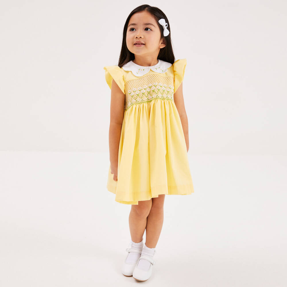 Beatrice & George-فستان مطرز سموكينغ مزيج قطن بوبلين لون أصفر | Childrensalon Outlet