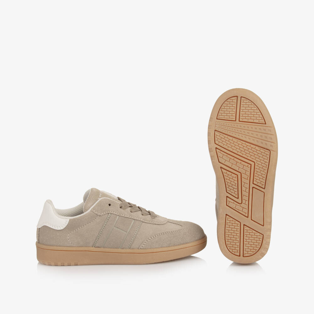 Tommy Hilfiger-حذاء رياضي برباط من جلد الشامواه البيج | Childrensalon Outlet