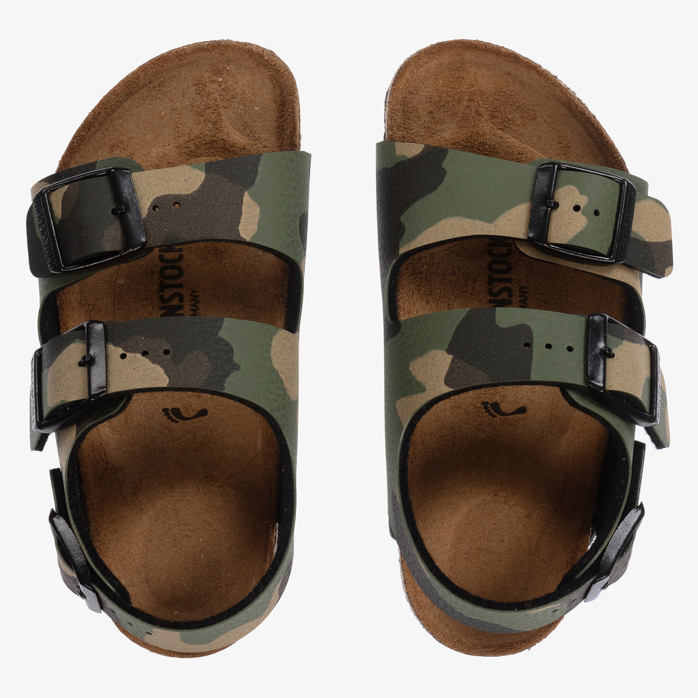 Birkenstock - Grüne Sandalen mit Tarnmuster | Childrensalon