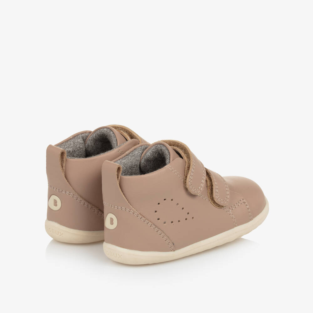 Bobux Step Up-Beige Hi Top Velcro Trainers | Childrensalon Outlet