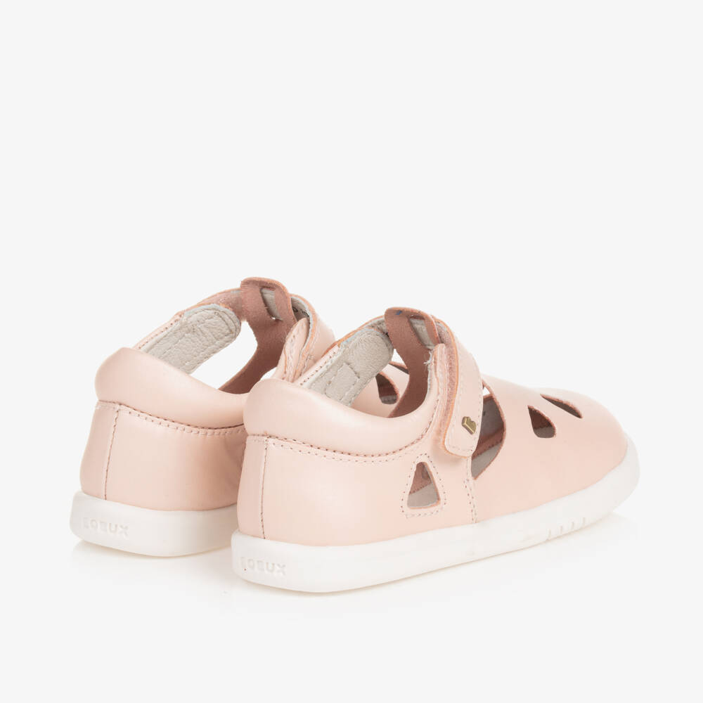 Bobux IWalk-Girls Soft Pink Leather Sandals | Childrensalon Outlet