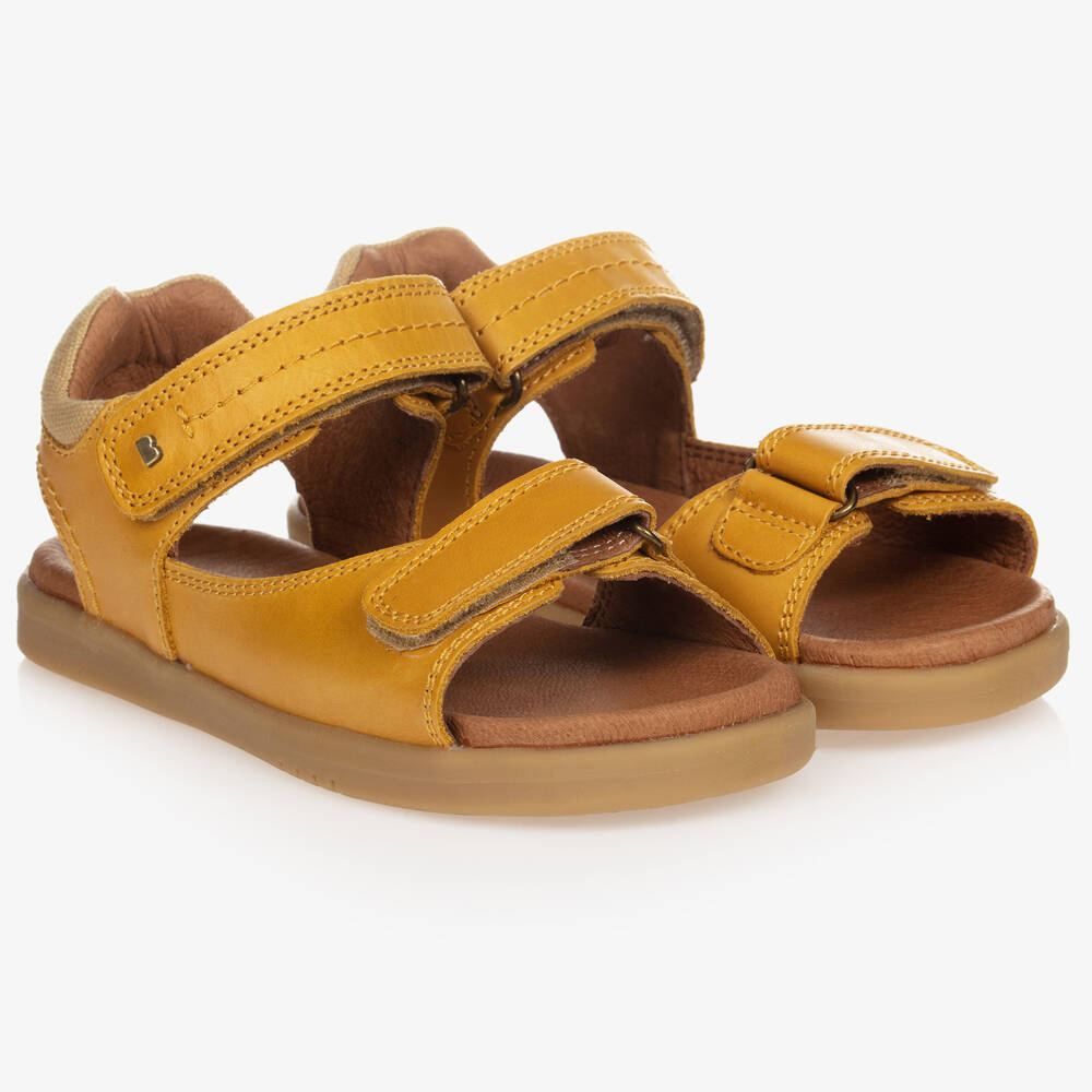 Bobux Kid + - Sandales jaune moutarde en cuir | Childrensalon