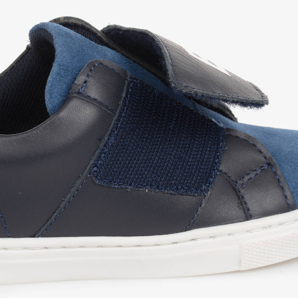 BOSS-حذاء رياضي جلد شامواه لون أزرق للأولاد | Childrensalon Outlet