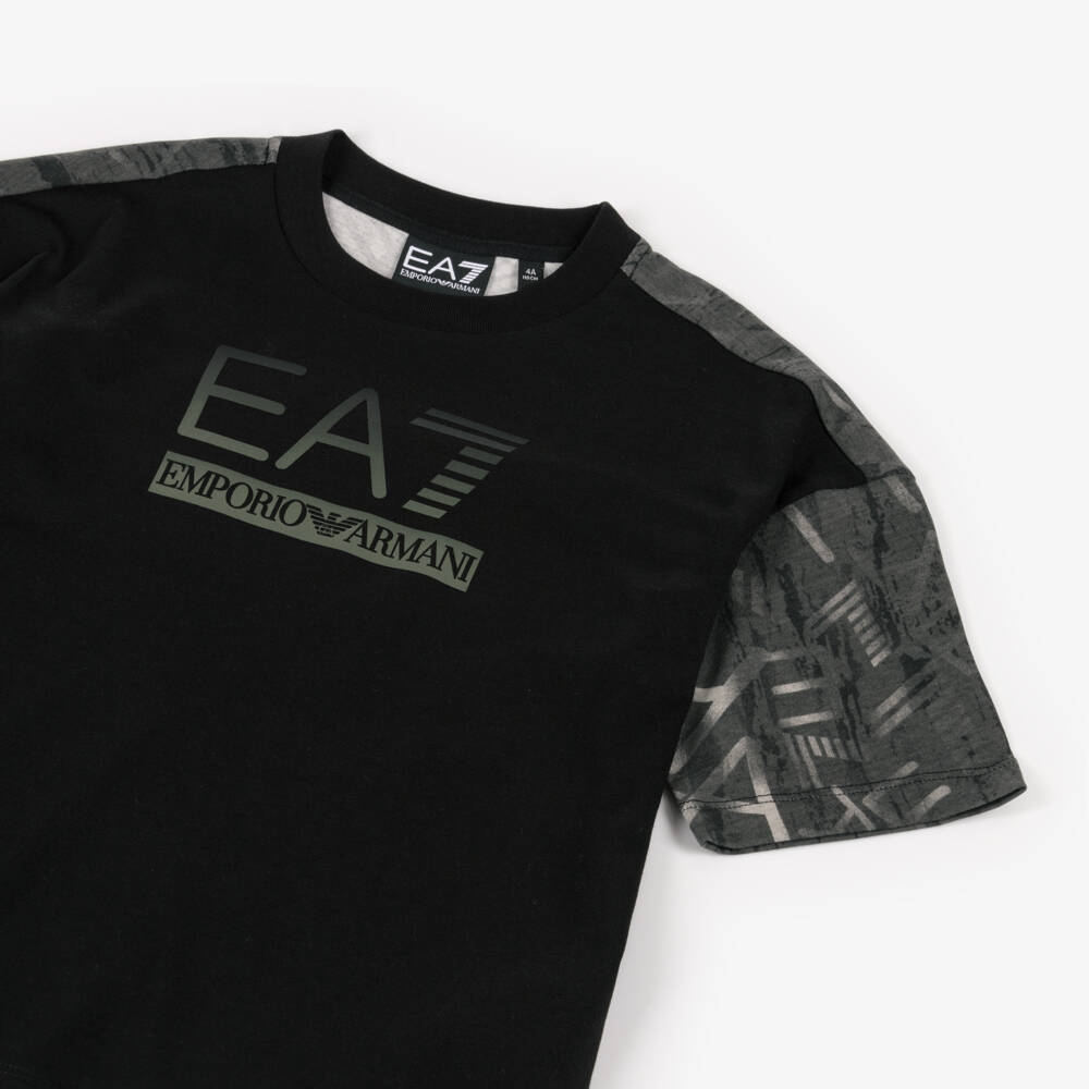 EA7 Emporio Armani-Boys Black EA7 Logo T-Shirt | Childrensalon Outlet
