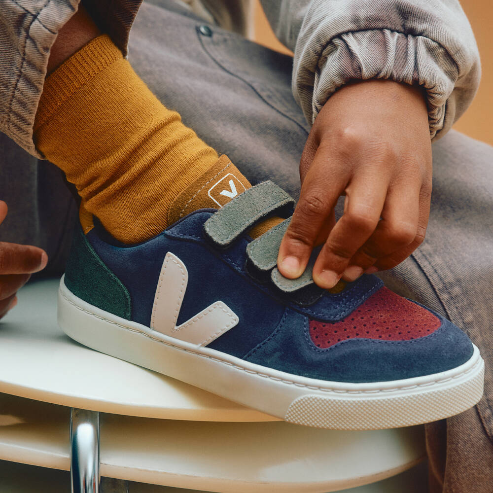 VEJA-Boys Blue Colourblock Suede Leather V-10 Trainers | Childrensalon Outlet