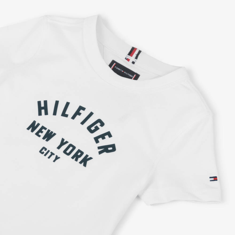 Tommy Hilfiger-Boys White Cotton T-Shirt with Navy Blue Curve Logo | Childrensalon Outlet