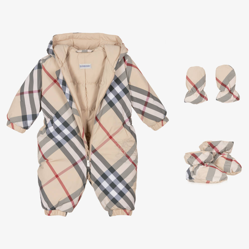 Burberry-Бежевый пуховый зимний комбинезон в клетку для малышей | Childrensalon Outlet