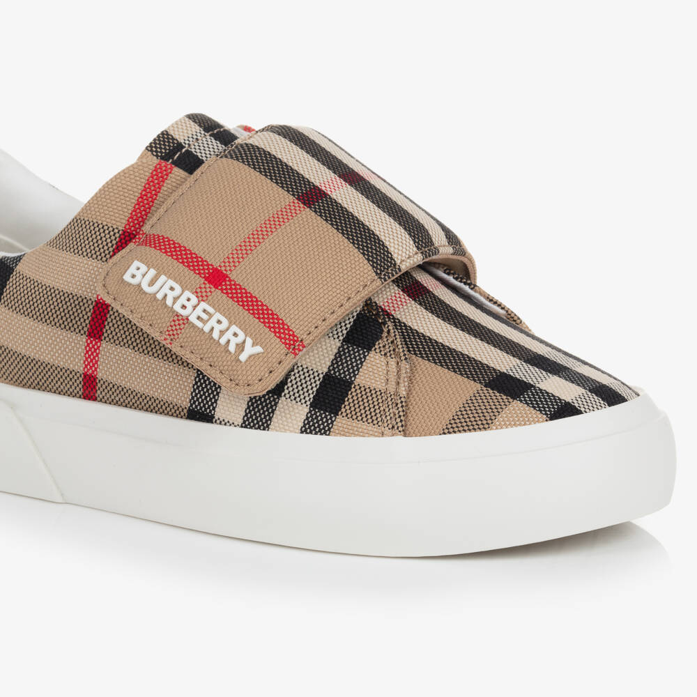 Burberry-Boys Beige Plaid Canvas Trainers | Childrensalon Outlet