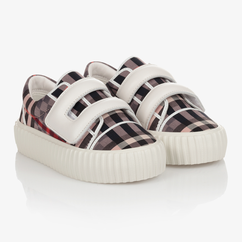 Burberry trainers shop