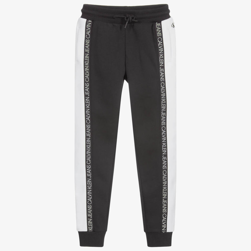 Calvin Klein Jeans-جوغرز مزيج قطن جيرسي لون أسود وأبيض للأولاد | Childrensalon Outlet