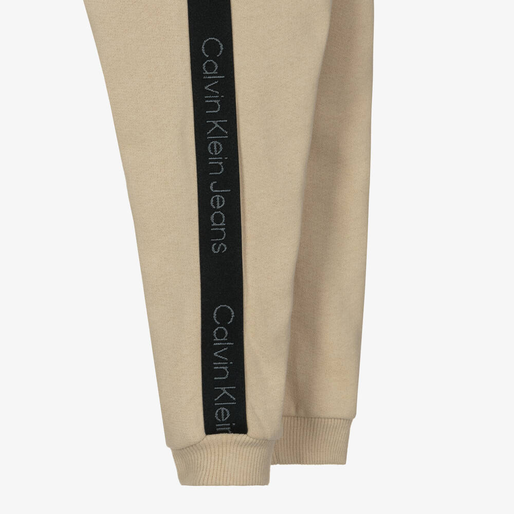 Calvin Klein-بنطلون رياضي قطن لون بيج | Childrensalon Outlet