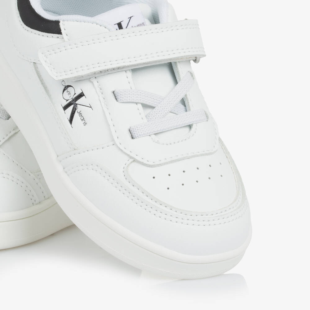Calvin Klein-Элегантные белые кроссовки с логотипом для мальчиков | Childrensalon Outlet