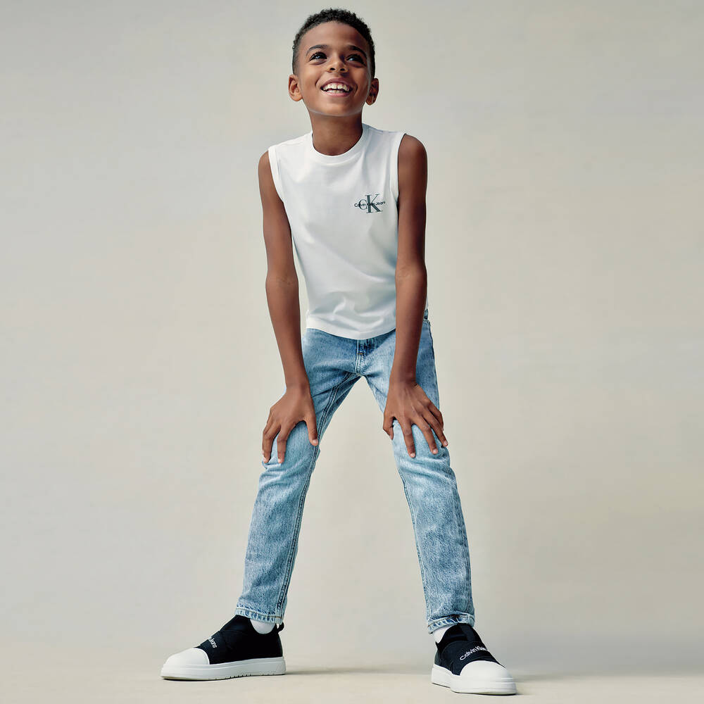 Cute guy jeans 2025