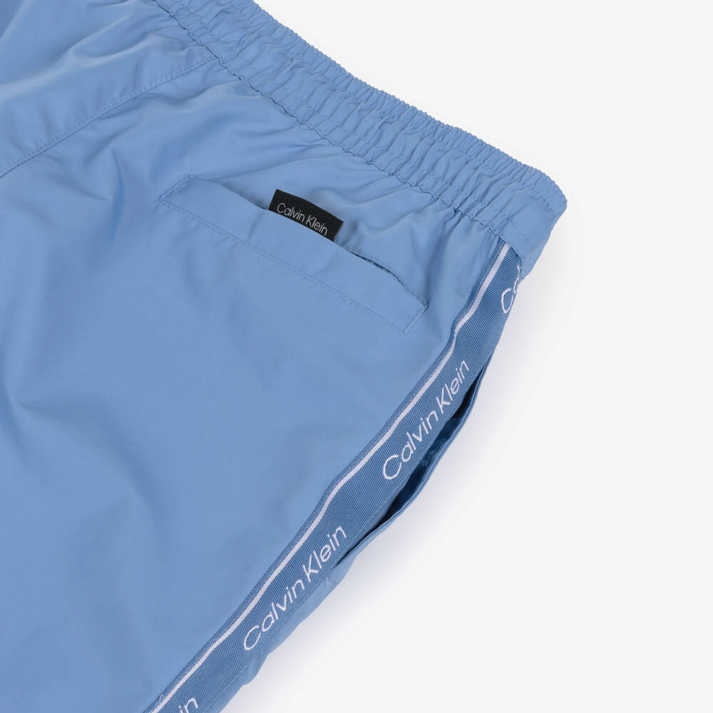 Calvin Klein-Плавки-шорты голубые с логотипом и шнурком для мальчиков | Childrensalon Outlet