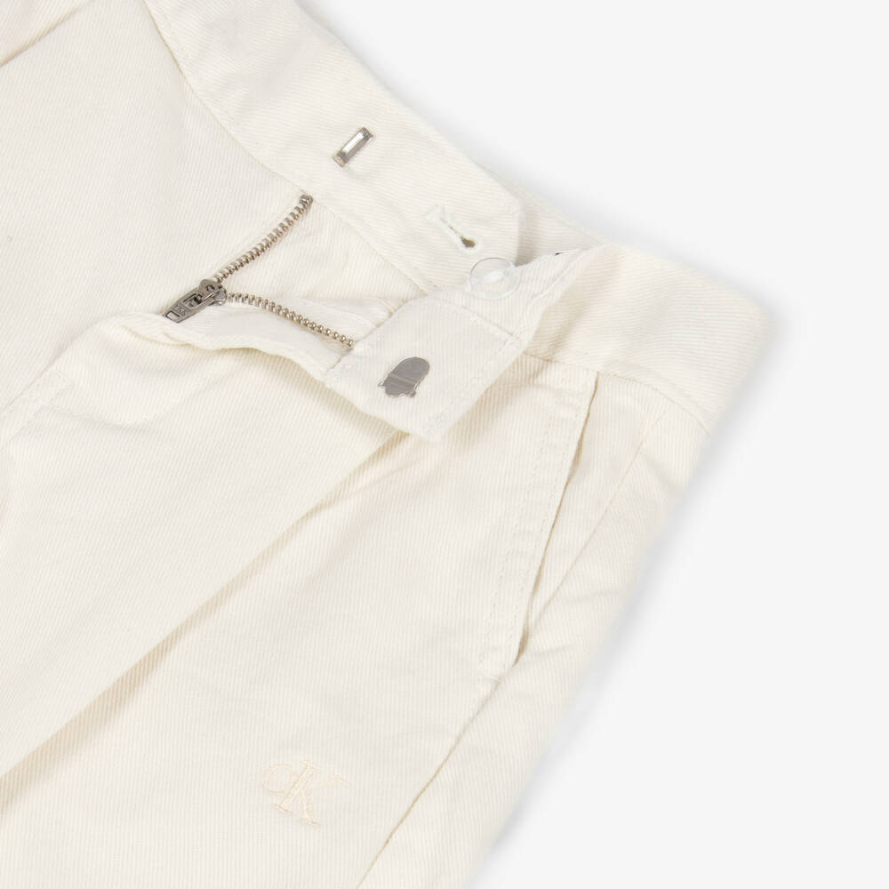 Calvin Klein-Girls Elegant Ivory Twill Shorts | Childrensalon Outlet