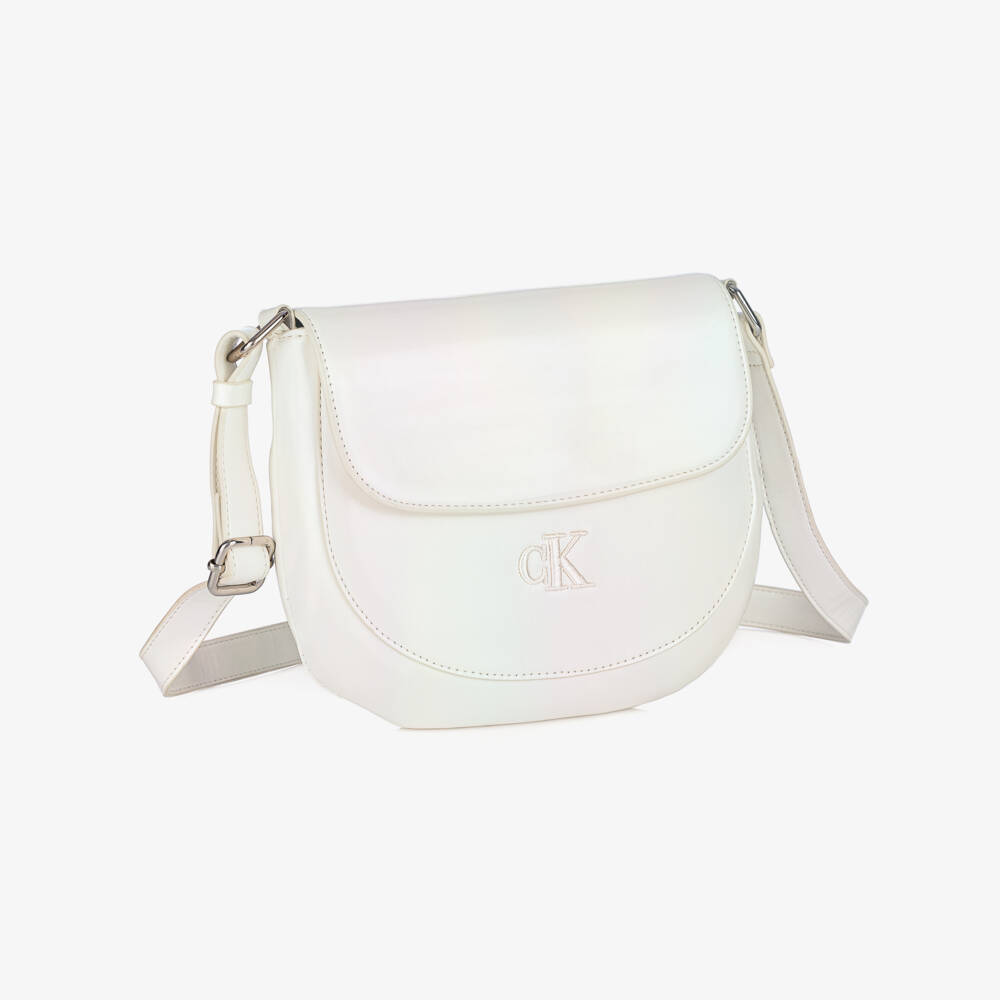 كالفين كلاين-حقيبة جلد صناعي لون عاجي للبنات (21 سم) | Childrensalon Outlet