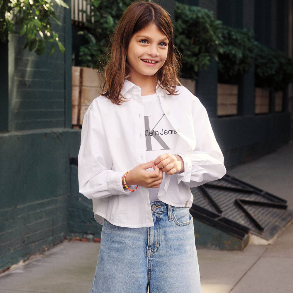 Calvin Klein-Girls Silver Logo Cotton Tee | Childrensalon Outlet