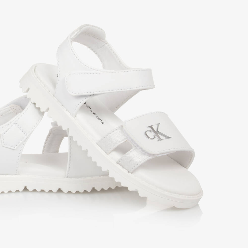 Calvin Klein-Серебристые белые блестящие сандалии для девочек | Childrensalon Outlet