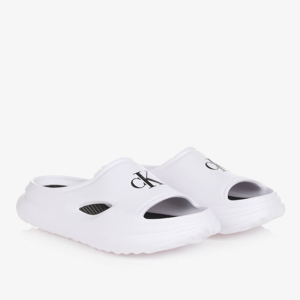 Calvin Klein-Teen White Monogram Sliders | Childrensalon Outlet