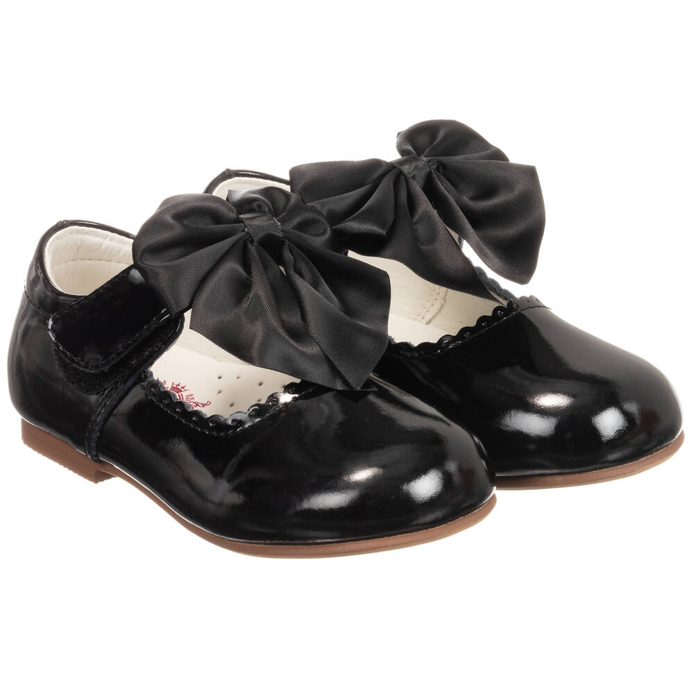 Caramelo Kids-Girls Black Patent Bow Shoes | Childrensalon Outlet