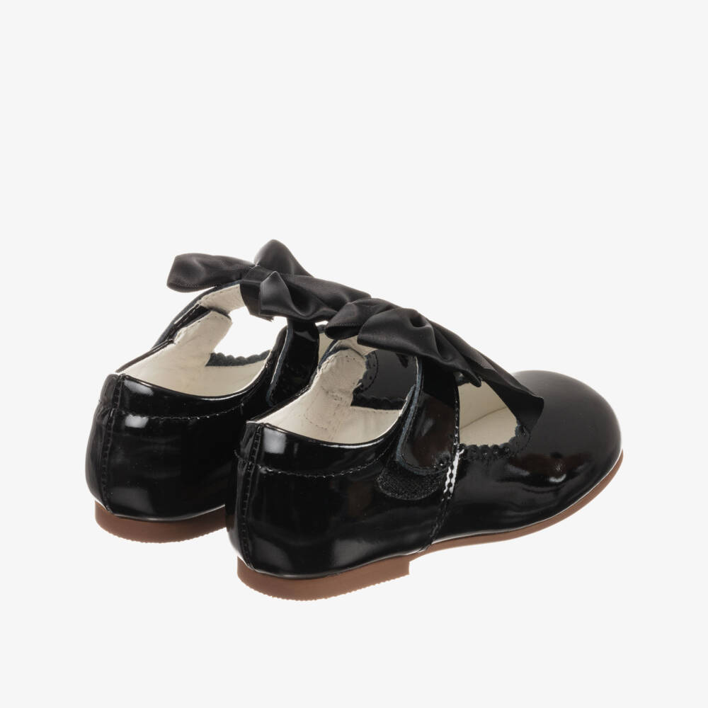 Caramelo Kids-Girls Black Patent Bow Shoes | Childrensalon Outlet
