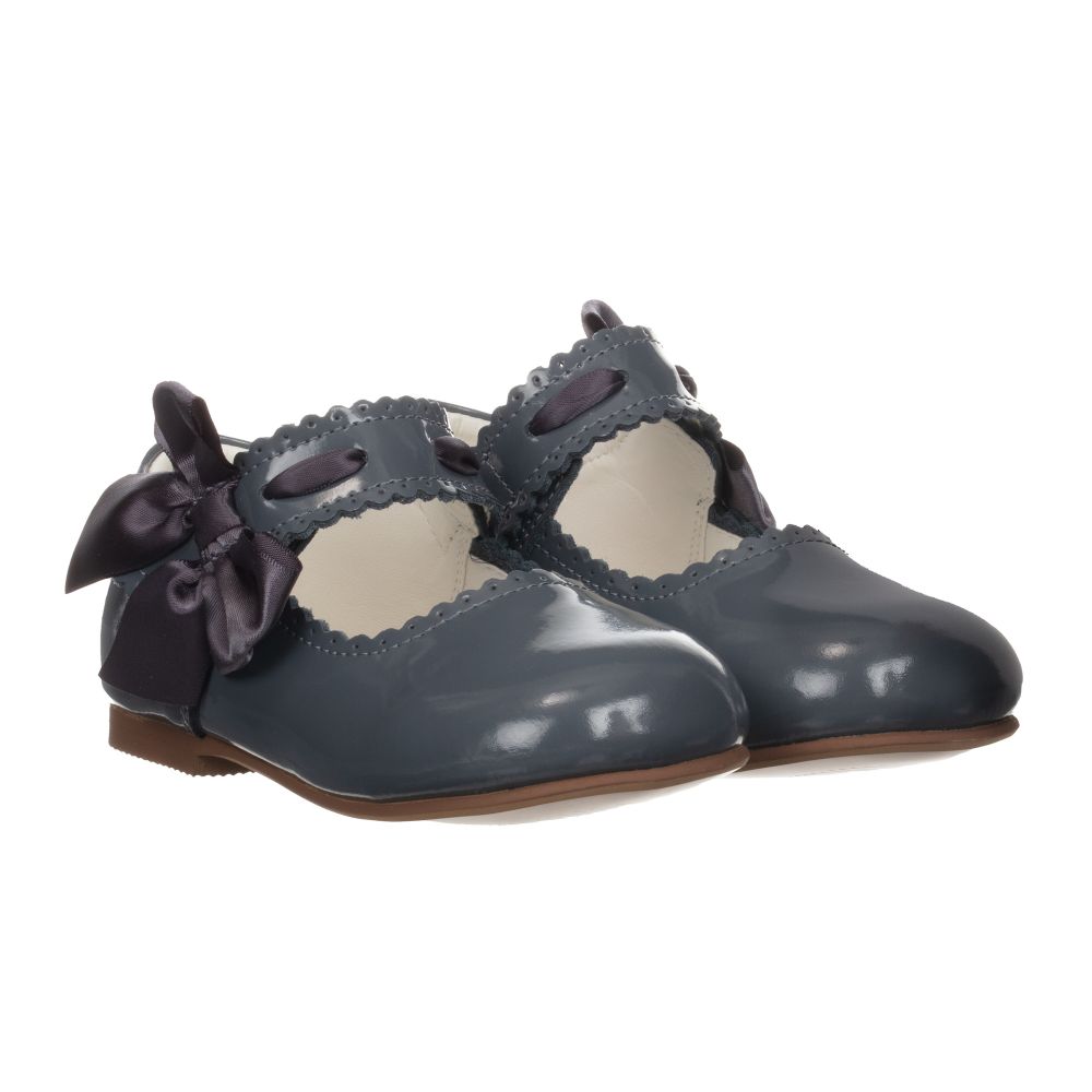 Caramelo Kids - Girls Grey Patent Shoes | Childrensalon