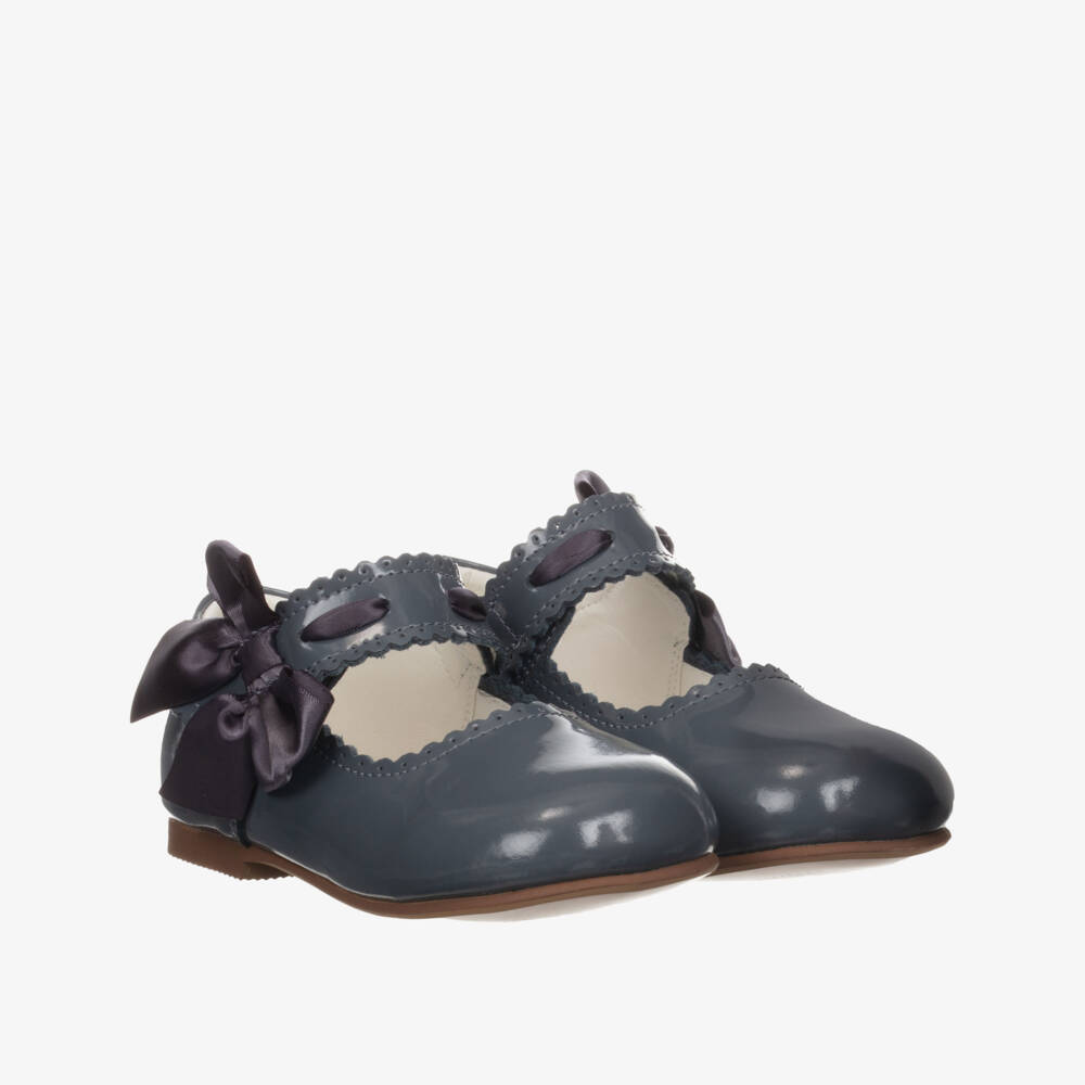 Caramelo Kids-Girls Grey Patent Shoes | Childrensalon Outlet