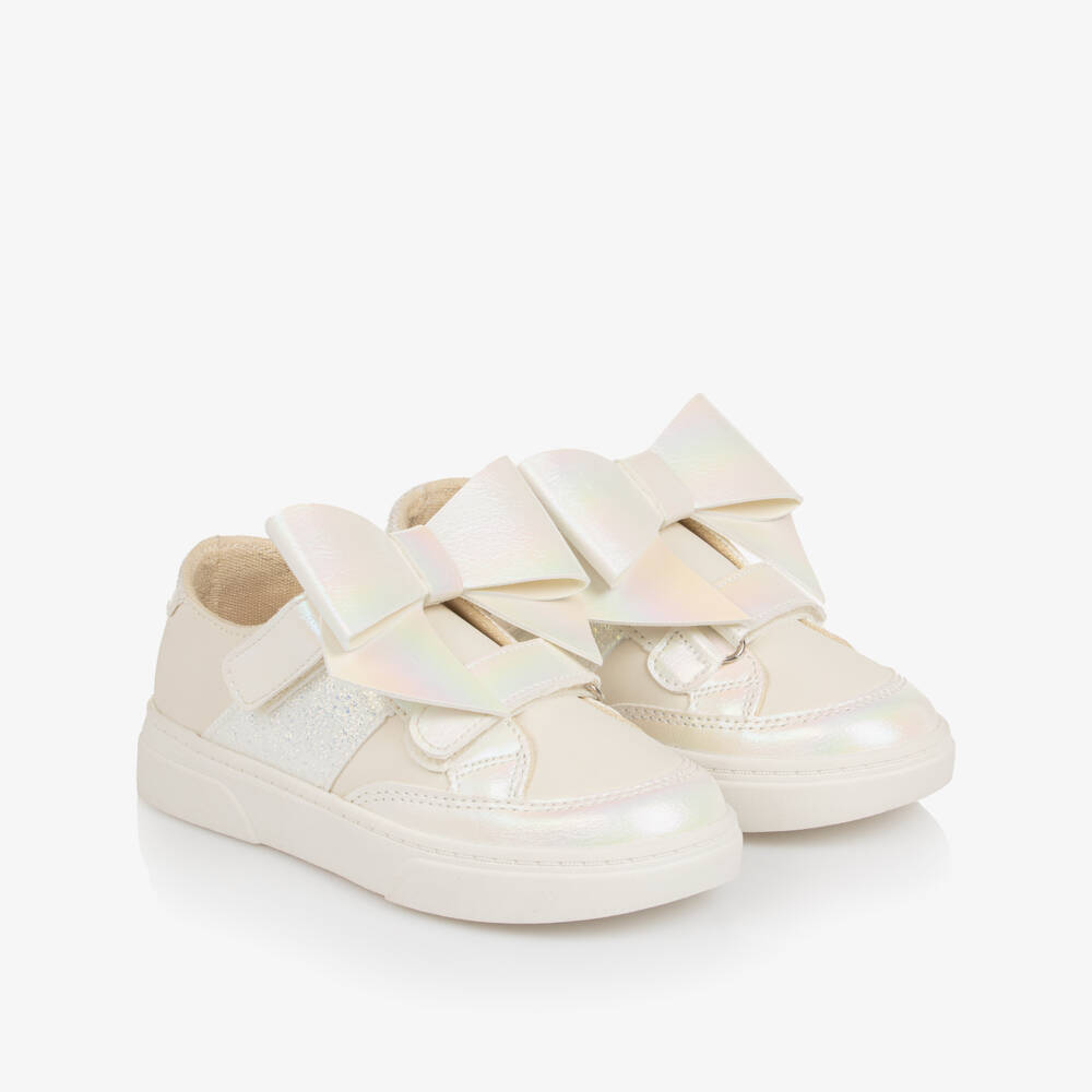 Caramelo Kids-Girls Ivory Faux Leather Bow Trainers | Childrensalon Outlet