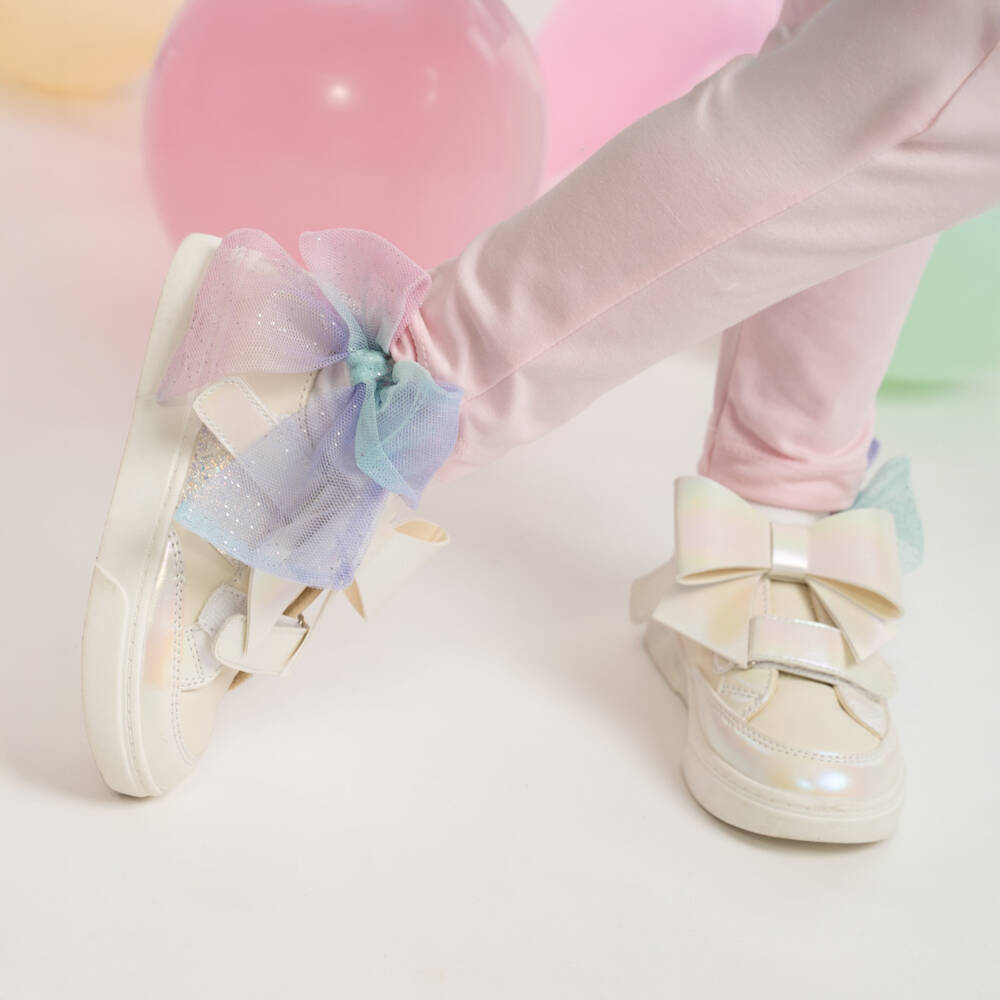 Caramelo Kids-Girls Ivory Faux Leather Bow Trainers | Childrensalon Outlet