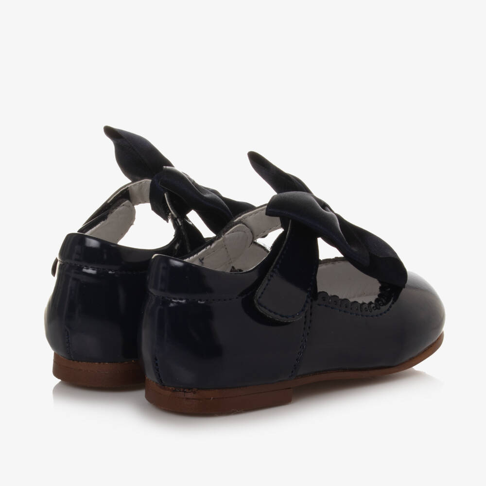 Caramelo Kids-حذاء ماري جين للبنات باللون الكحلي مع فيونكة ساتان | Childrensalon Outlet