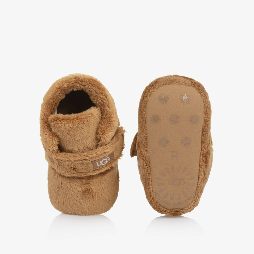 UGG-Chestnut Brown Baby Pre-Walker Shoes & Doudou Gift Set | Childrensalon Outlet